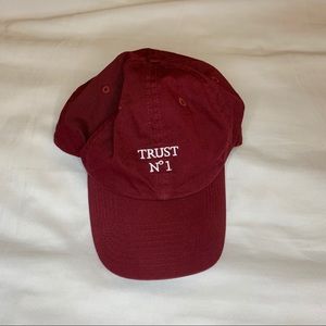 maroon hat